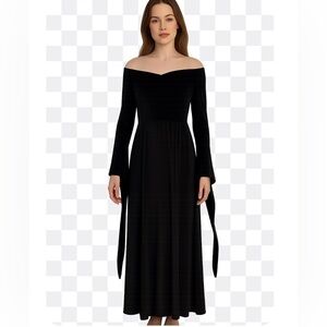 Morticia Addams-style Gothic Velvet Maxi Dress with Dramatic Bell Sleeves XXL